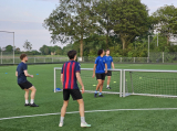 Laatste training seizoen 2023-2024 van 1e selectie S.K.N.W.K. (voetvolleytoernooitje) van donderdag 25 mei 2024 (238/314)